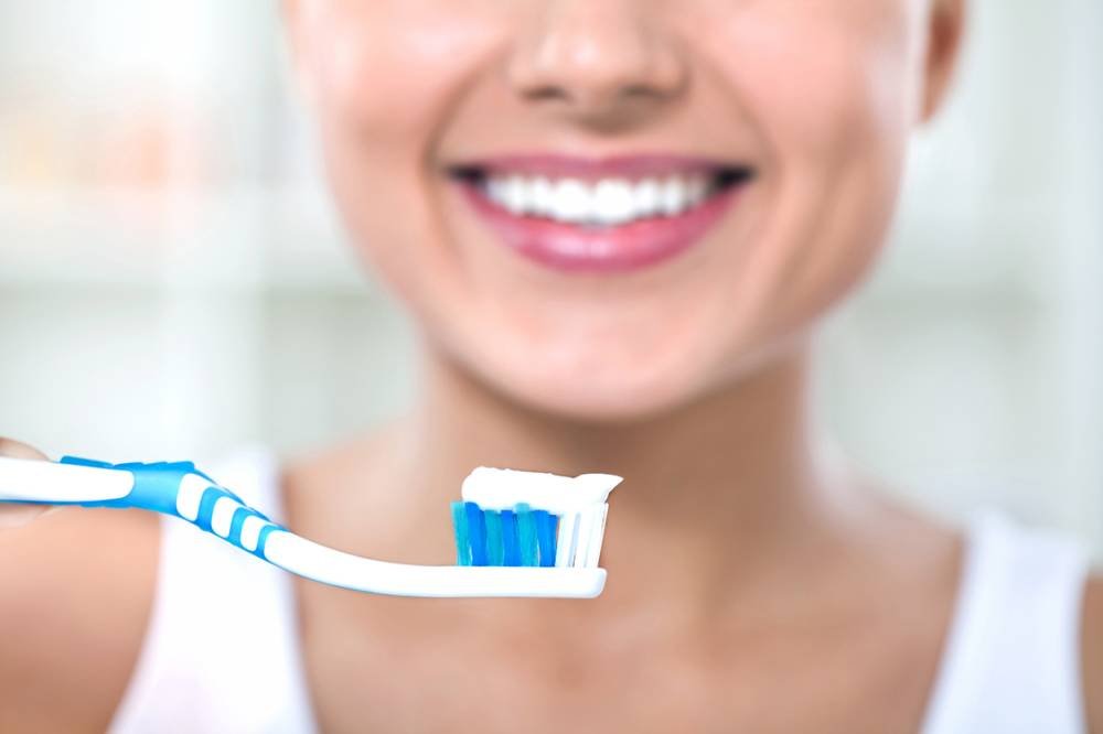 Escovar os dentes pode reduzir em 20% risco de câncer de esôfago